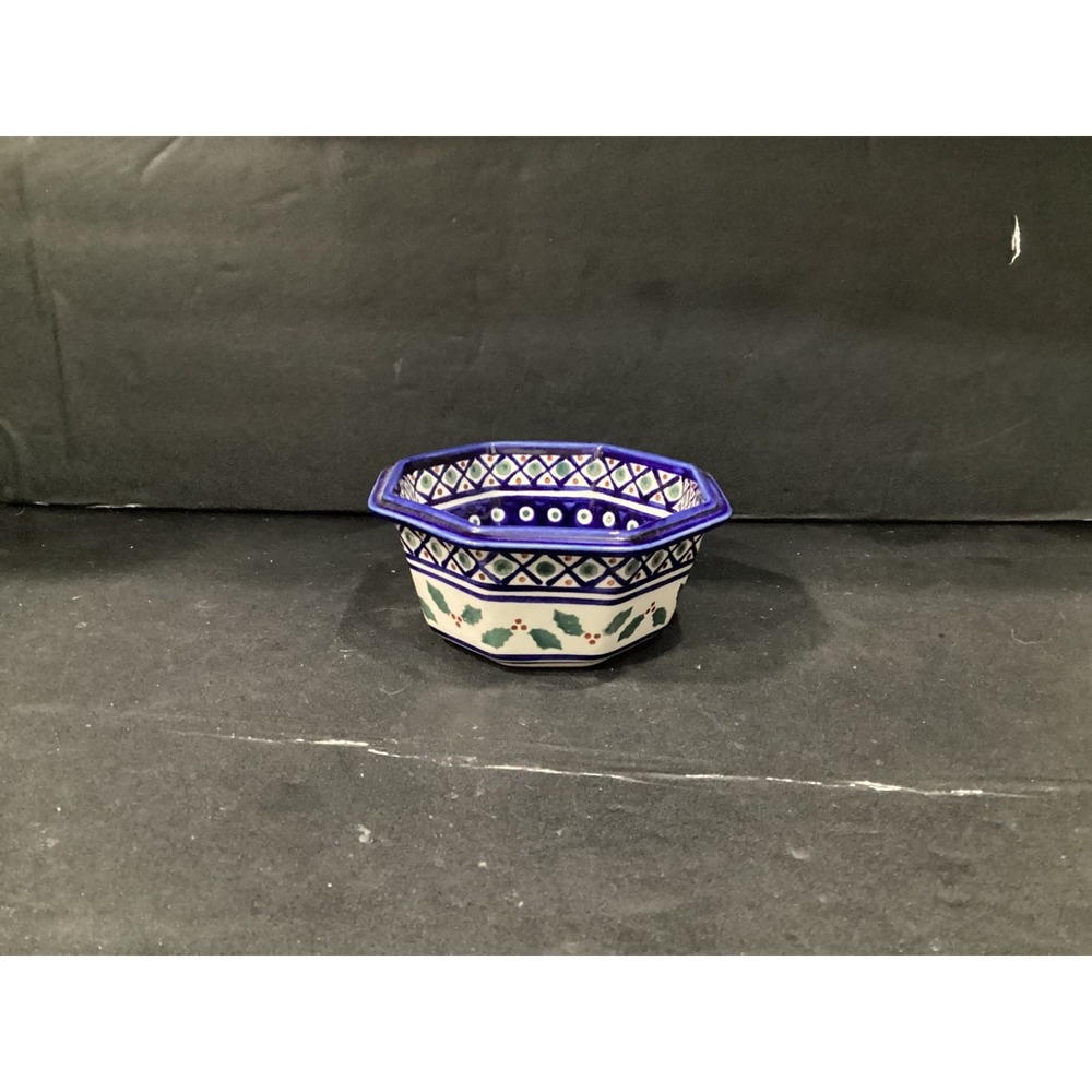 Boleslawiec Polish Pottery BOW11 Octagonal Vegetable Bowl